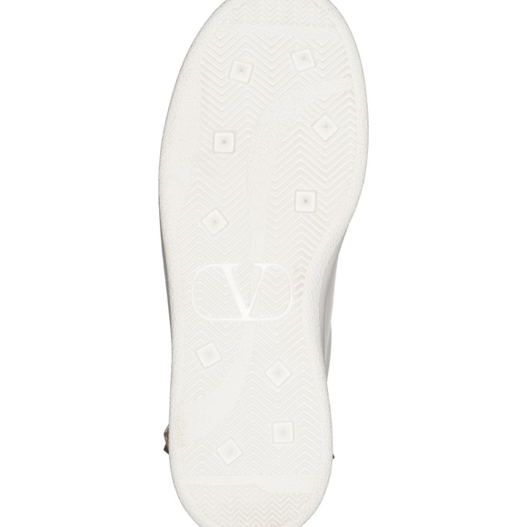 NIB $695 Valentino Net Perforated White Court Sneaker w/ Gold Accent- Size 10.5! - Picture 5 of 16